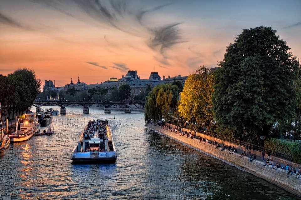 seine-river-cruise-2